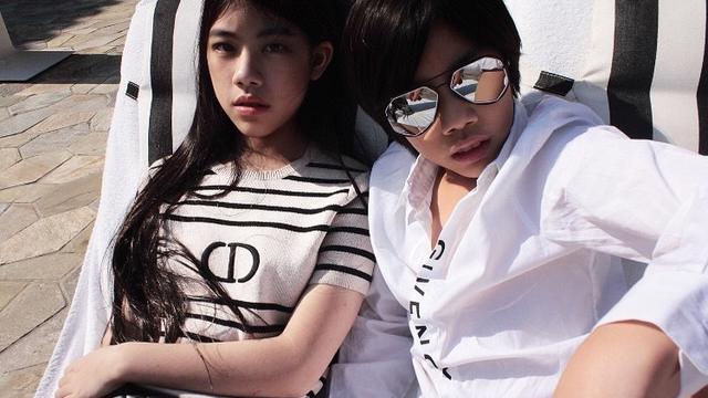 Potret Mischka dan Devon Kei, Kakak Adik Peraih Medali Olimpiade Matematika Internasional. (Sumber: Instagram/winnie_mischkaaoki)