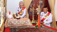 Kontroversi Boneka Kucing dalam Penobatan Raja Thailand