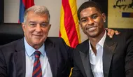 Presiden Barcelona, Joan Laporta saat bersama rekrutan anyar tim Marcus Rashford. (X/Barcelona)