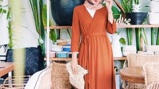 5 Model Baju Tunik untuk Lebaran 2025, dari Citra Kirana hingga Zaskia Adya Mecca Bisa Jadi Inspirasi
