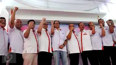 Koalisi Bersama Rakyat (KIBAR) telah meresmikan para anggota-anggota nya di acara KIBAR di kawasan, Menteng Jakarta Pusat, (17/01/16). Kibar berdiri karena terpanggil untuk membangun ekonomi di Indonesia yang lebih baik. (Liputan6.com/Faisal R Syam)