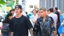 Tak hanya itu, video Justin Bieber dan Hailey Baldwin berciuman pun tersebar di internet. (People)