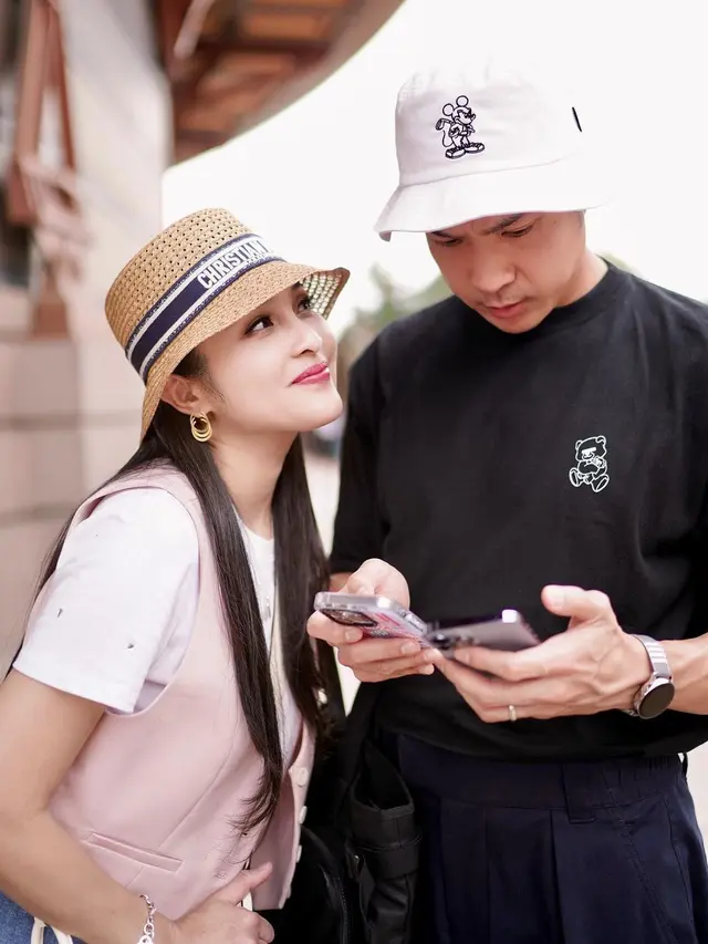 Adu Gaya Pasangan Sultan, Nagita Slavina-Raffi Ahmad dan Sandra Dewi-Harvei Moeis yang Lagi Liburan di Eropa