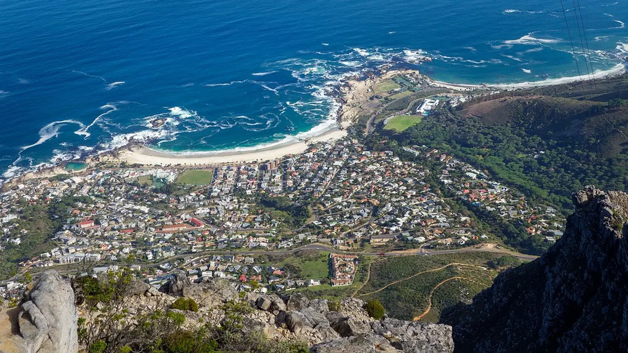 Pantai Camps Bay.