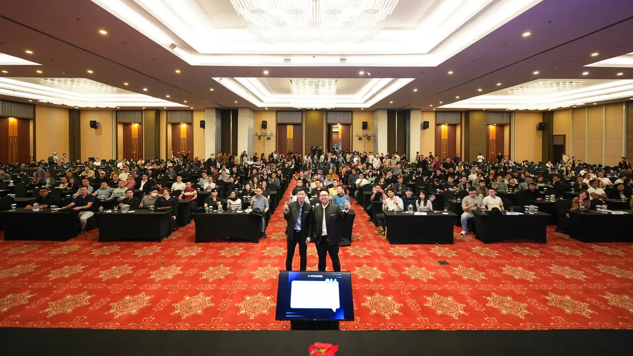 Stockwise Indonesia, platform edukasi saham dan komunitas saham terbesar Indonesia, sukses menggelar seminar edukasi saham terbesar tanah air di Hotel Aston Grogol, Jakarta, beberapa waktu lalu. (Liputan6.com)
