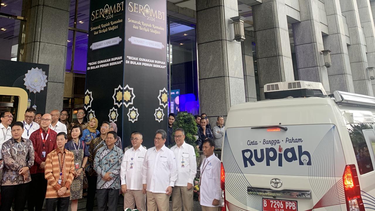 Kick-off "Semarak Rupiah Ramadan dan Berkah Idulfitri" (SERAMBI 2024). SERAMBI merupakan upaya Bank Indonesia untuk memenuhi uang Rupiah pada siklus Ramadan dan Idul Fitri. (Tasha/Liputan6.com)