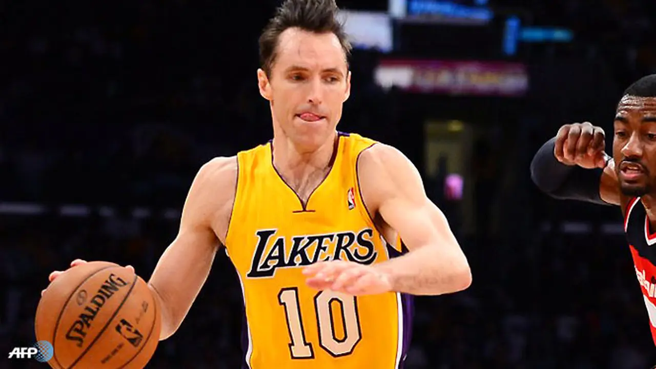 steve-nash-130728a.jpg