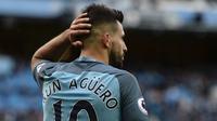 Striker Manchester City Sergio Aguero tampil pada laga melawan Southampton di Etihad, Manchester, 23 Oktober 2016. (AFP/Oli Scarff)