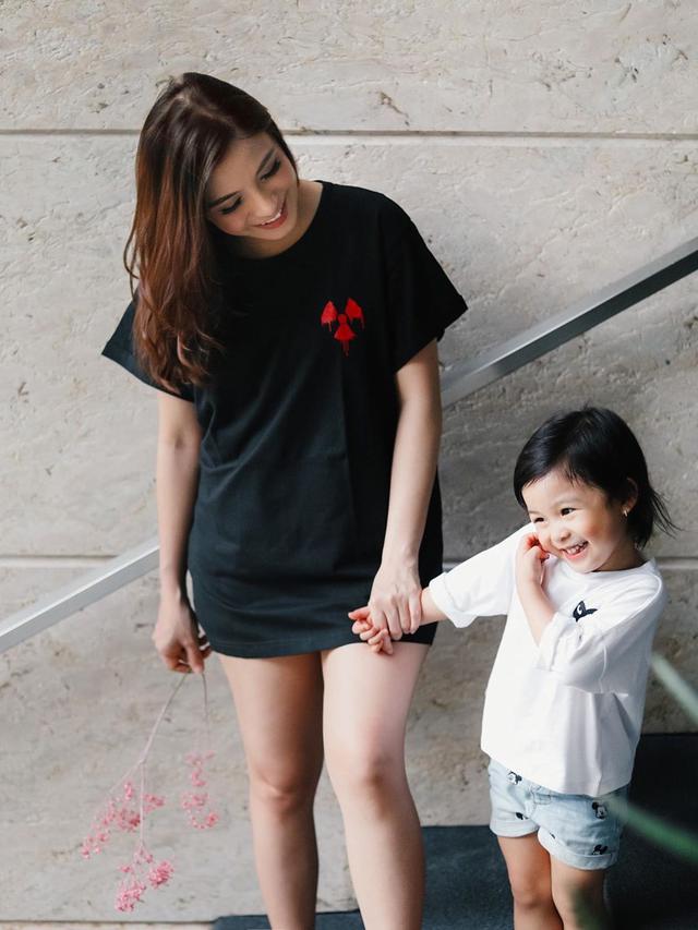 Segera Dikaruniai Anak Kedua, Ini 6 Potret Hangat Chelsea Olivia dan Nastusha