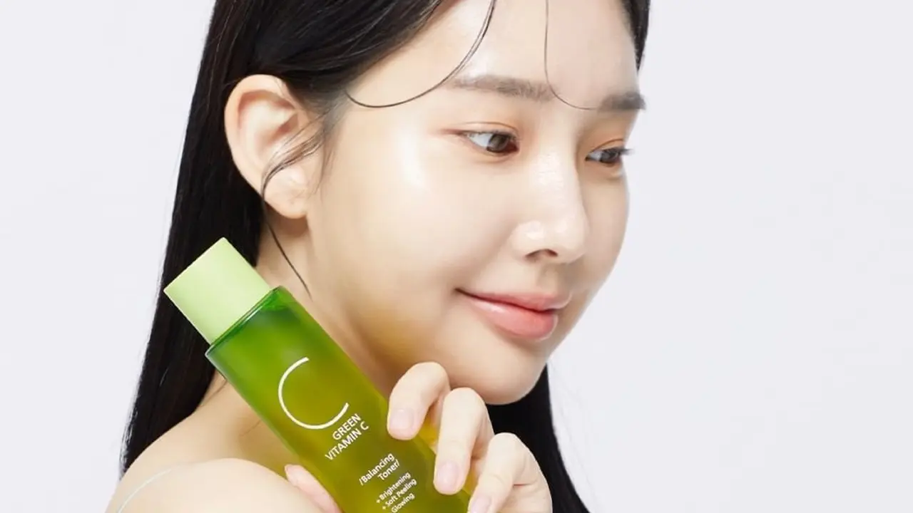 Mencerahkan Kulit Lebih Efektif ala Artis Korea dengan Skincare Green Vitamin C, Aman untuk Kulit Sensitif