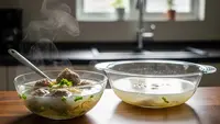 7 Tips Menyimpan Kuah Bakso di Freezer Agar Tahan Lama dan Tetap Lezat
