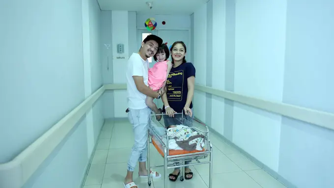 [Bintang] Ananda Omesh