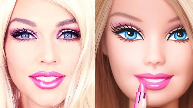 Make-Up Bikin Kandee Johnson Menjelma Beberapa Karakter