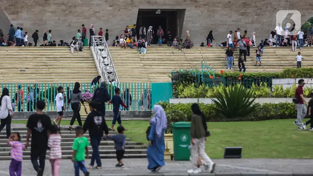 Libur Nataru 2024/2025, Jam Operasional Monumen Nasional Diperpanjang
