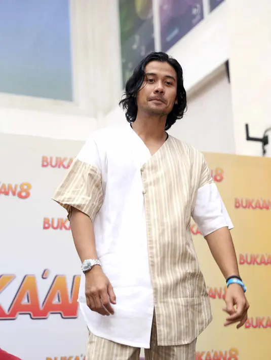 Pemeran 32 tahun itu beberapa kali harus mengulang adegan tersebut. Meski demikian, ia tidak merasakan grogi. Sedangkan bagi Lala, adegan itu membuatnya grogi dan tegang. (Nurwahyunan/Bintang.com)