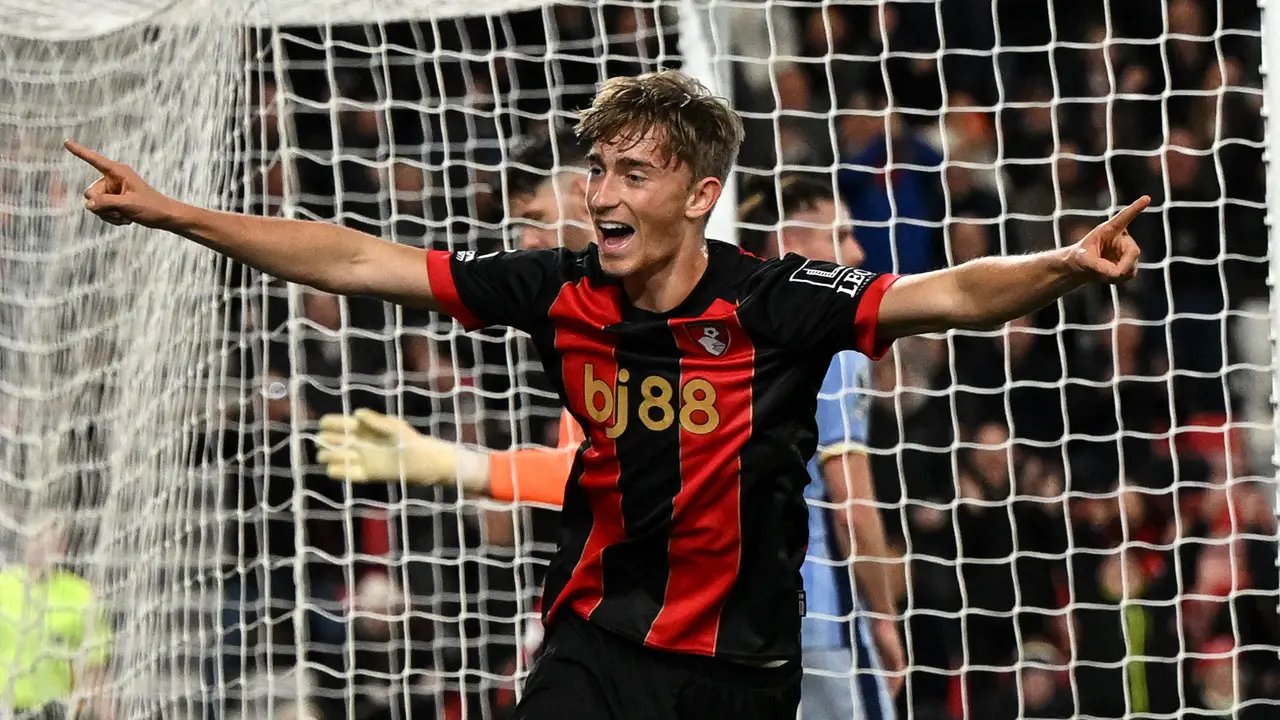 Dean Huijsen dari jebol gawang Manchester United kini diincar Real Madrid