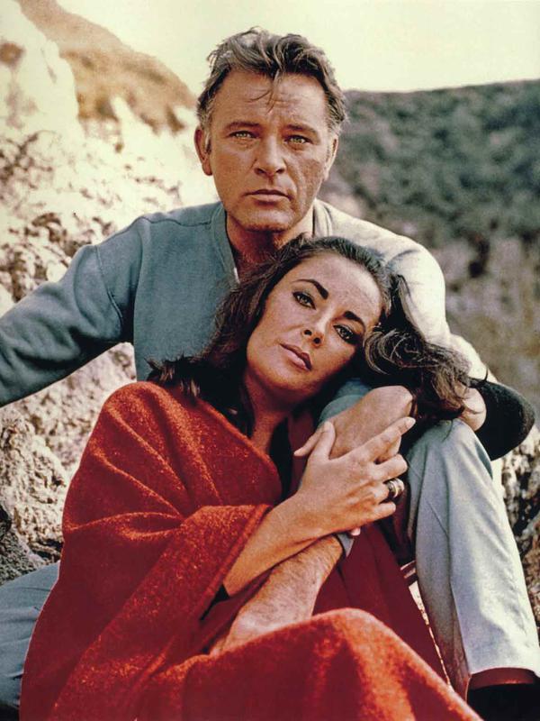 Elizabeth Taylor dan Richard Burton (via truetrust.com)