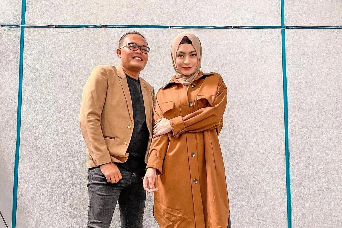 [Fimela] Sule dan Nathalie Holscher
