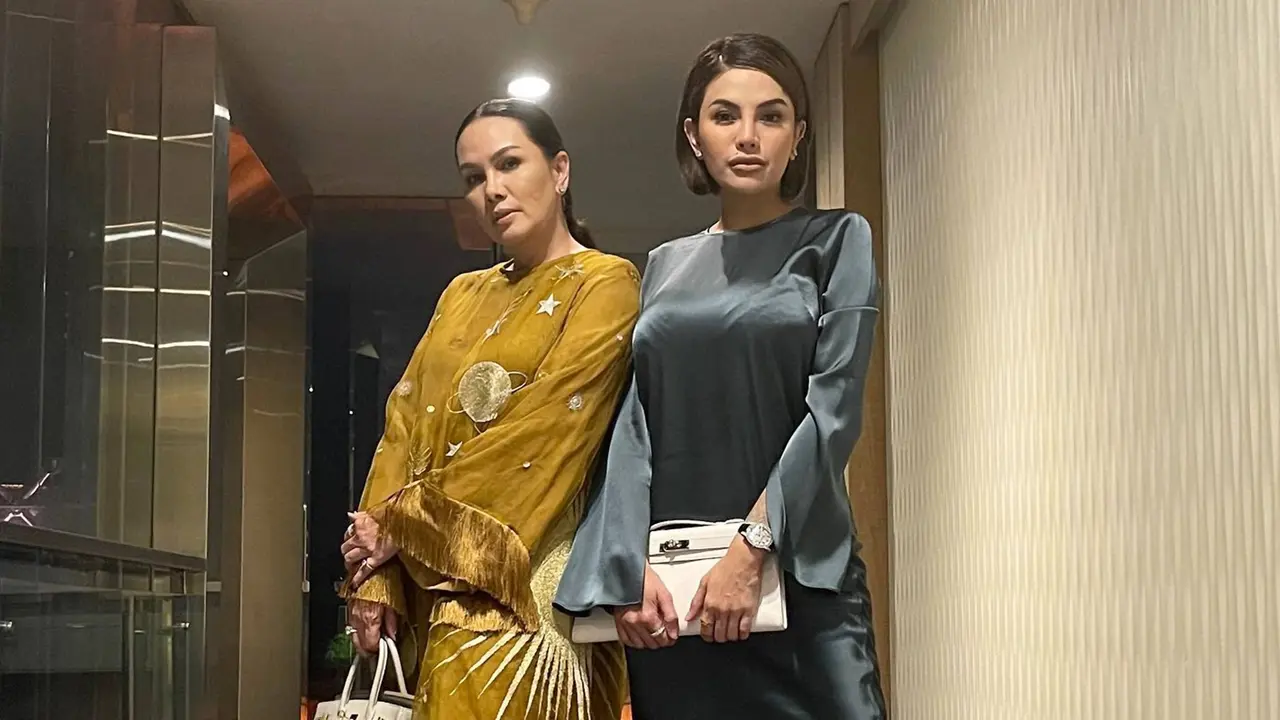 Nikita Mirzani unfollow Fitri Salhuteru