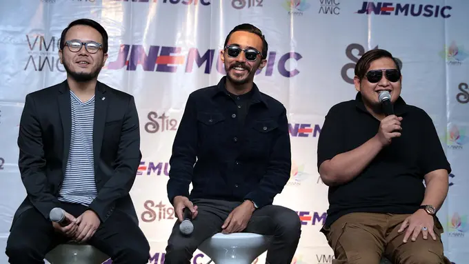 [Bintang] Rilis Album Self Titled, ST12 Hadir dengan Warna Baru