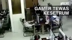 Sebuah CCTV merekam peristiwa tewasnya seorang pria akibat tersengat listrik dari handphone yang sedang dicas