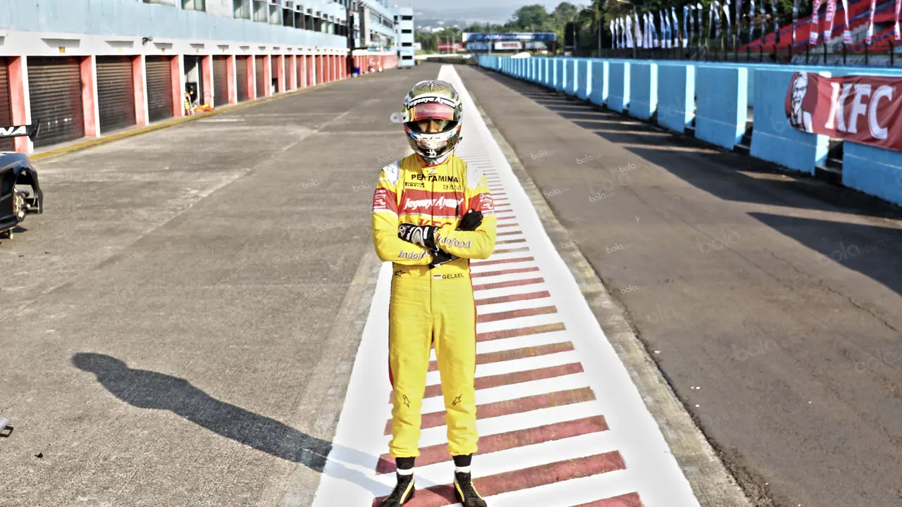 Sean Gelael, Taxi Ride, Bola.com, Sirkuit Sentul 