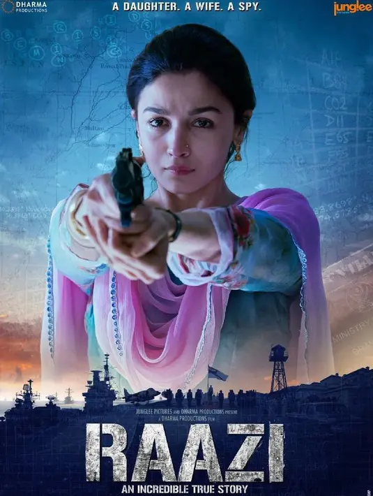 Seperti diketahui, dalam film Raazi, aktris cantik ini berperan sebagai seorang mata-mata India yang menikah dengan tentara Pakistan. Film ini sendiri mengambil setting saat terjadi Perang Pakistan pada 1971. (Foto: instagram.com/aliaabhatt)