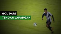 Gelandang Santos U-23 Diogo Vitor berhasil mencetak gol spektakuler saat hadapi Sao Paulo U-23.