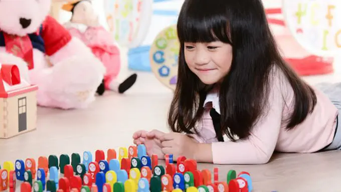 Melatih anak untuk sabar./Copyright shutterstock.com