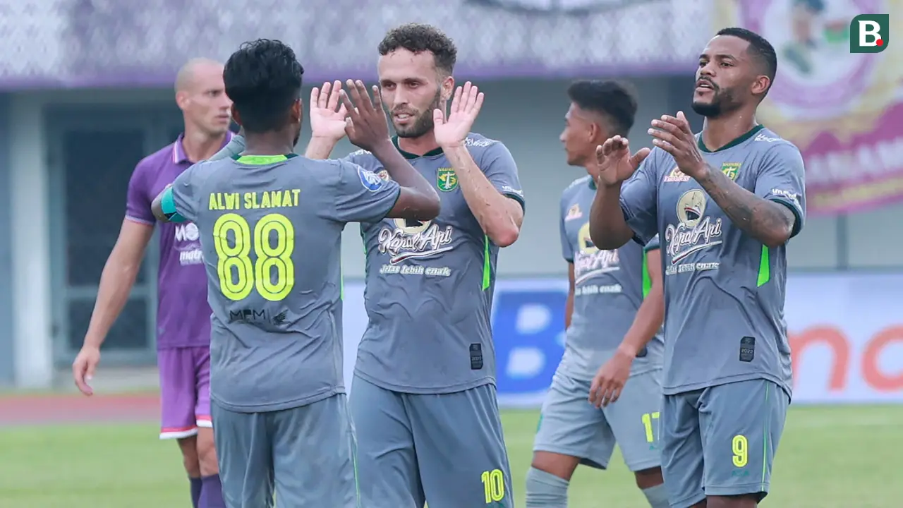 BRI Liga 1 2022/2023: Persita Tangerang vs Persebaya Surabaya