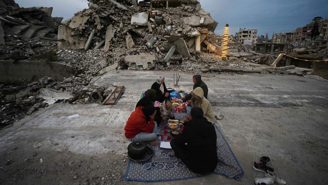 Pengiriman Pasukan ke Gaza Ditunda, Anggota DPR: Langkah Diplomatis dan Penuh Kehati-hatian