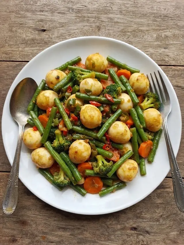 Resep Tumis Sayur Telur Puyuh Gurih yang Praktis