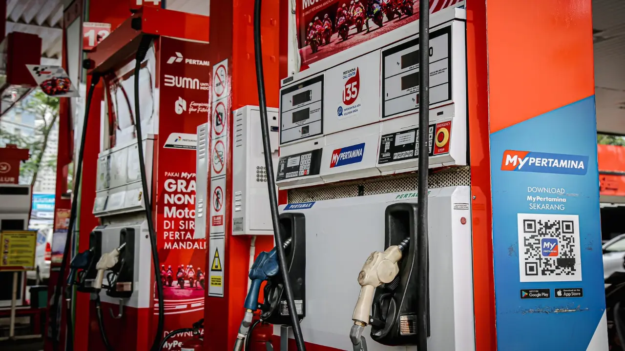 Pemerintah Bayar Dana Kompensasi BBM Rp 132 44 Triliun Dirut Pertamina 
