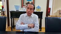 Presiden ke-7 Jokowi membeberkan terkait alergi kulit yang dialaminya usai pulang dari Vatikan.(Liputan6.com/Fajar Abrori)