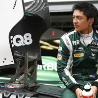Tidak hanya rajin membaca Ayat Kursi, beberapa alasan ini membuat jutaan masyarakat Indonesia mendukung Rio Haryanto melaju di F1.
