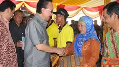 Citizen6, Karawang: Pengembangan pabrik pakan ikan merupakan salah satu strategi revitalisas perikanan budidaya sehingga dapat menunjang program industrialisasi perikanan berbasis budidaya. (Pengirim: Badarudin Bakri)