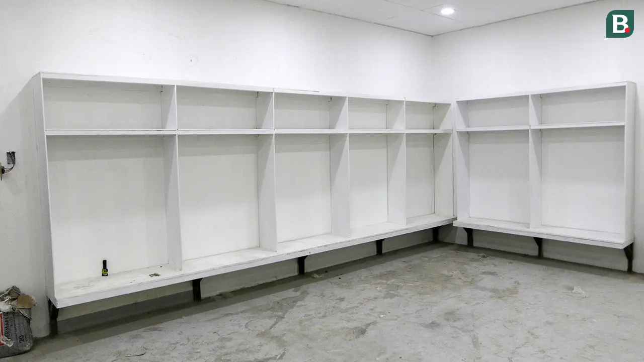 Loker di Stadion Rizal Memorial, Manila