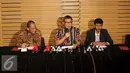 Pimpinan KPK akhirnya menggelar jumpa pers perihal penetapan Gubernur Sumatera Utara, Gatot Pujo Nugroho dan istri mudanya, Evy Susanti sebagai tersangka kasus suap hakim PTUN Medan, Jakarta, Rabu (29/7/2015). (Liputan6.com/Helmi Afandi)