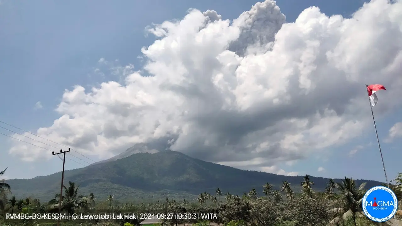 Gunung Lewotobi Laki-laki