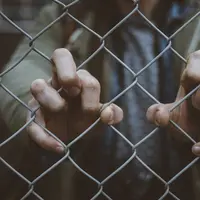 Soal musuhan, lima zodiak ini bakal totalitas banget. (Sumber foto: