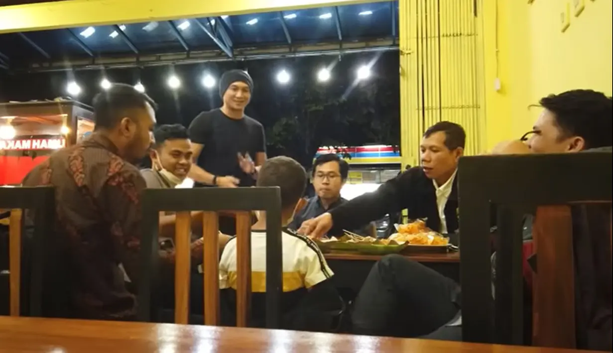 (Youtube/Anji Manji)