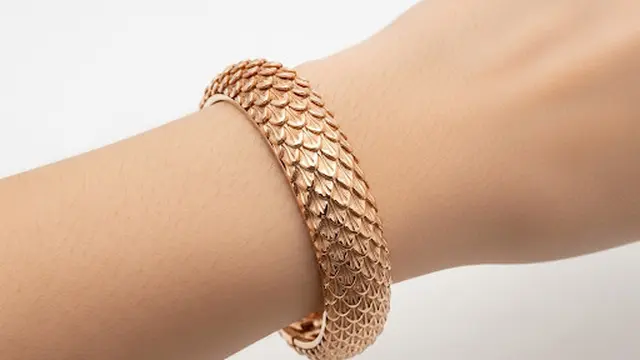 Gelang Emas 24 Karat Sisik Naga Medium Rose Gold