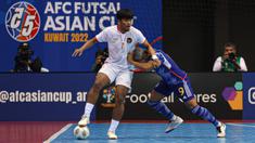 Kejadian sportif yang ditunjukkan Syauqi Saud saat Indonesia tertinggal dalam posisi 1-2. Syauqi punya peluang emas mencetak gol lima menit sebelum laga berakhir. (Dok. AFC)