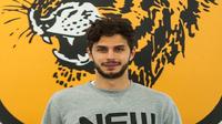 Bek Inter Milan, Andrea Ranocchia, bergabung dengan Hull City dengan status pinjaman. (doc. Hull City)