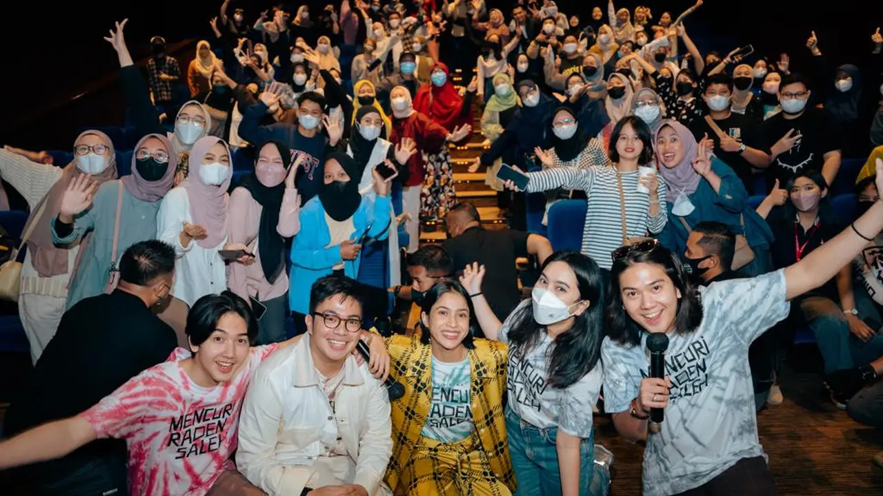 Nonton bareng film Mencuri Raden Saleh