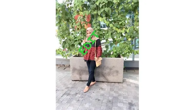 Wanita Ini Minta Fotonya Diedit, 6 Hasilnya Bikin Tepuk Jidat