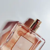 Ilustrasi parfum. (Foto: pexels.com)