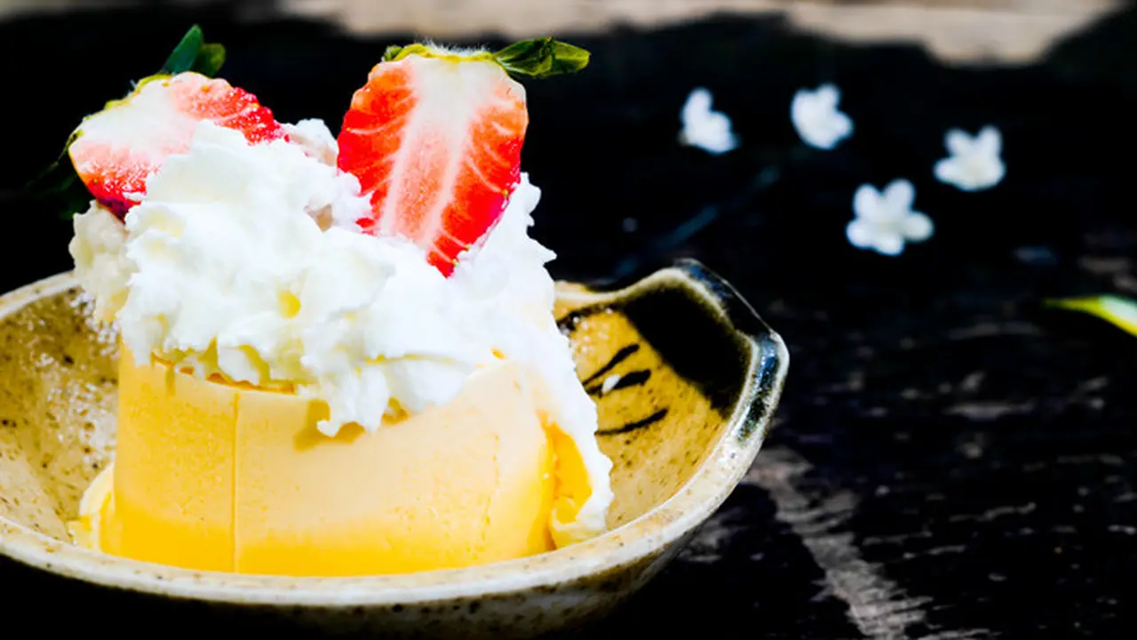Vanilla Ice Cream (Shutterstock)