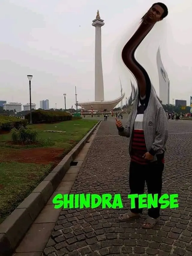 Ingin Tinggi Seperti Monas, 6 Editan Foto Netizen Ini Bikin Ngakak