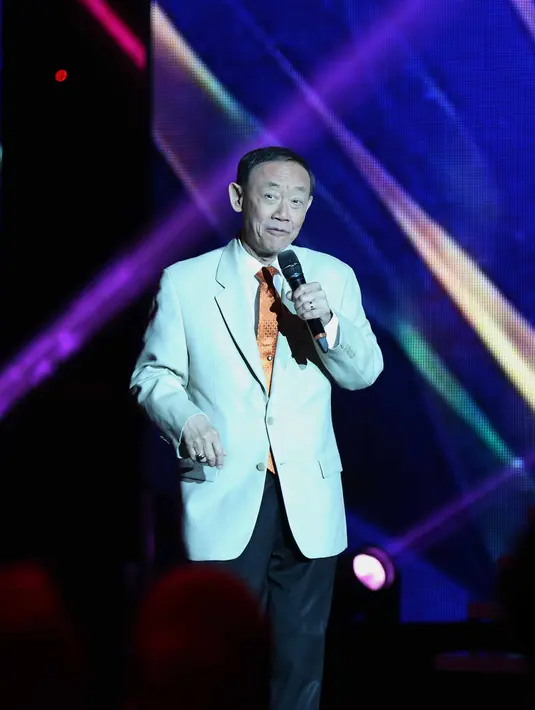 Sebagai penyanyi lawas yang lebih 50 tahun menekuni dunia musik, ia sangat mengapresiasi dengan adanya acara televisi yang mengangkat musik lawas seperti Golden Memories. (Nurwahyunan/Bintang.com)